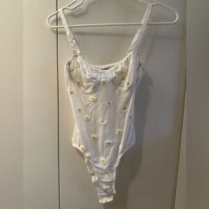 Princess polly daisy bodysuit